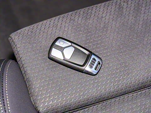 2025�� quattro 45�����ذ� 45 TFSI ������