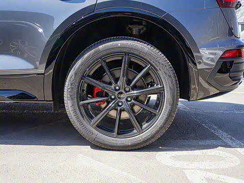 2025�� quattro 45�����ذ� 45 TFSI ������