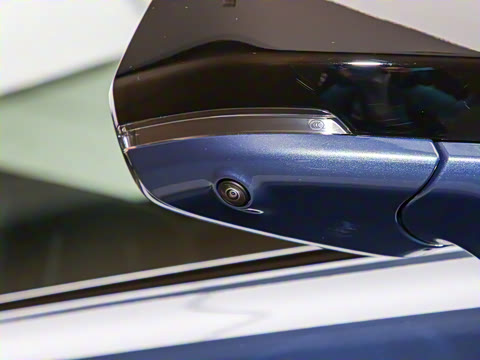 2025�� 2.0T �����