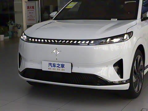 2025�� 210Ultra���Ȱ� 6��