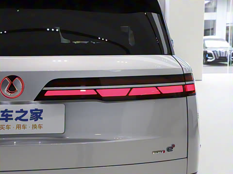 2025�� ������