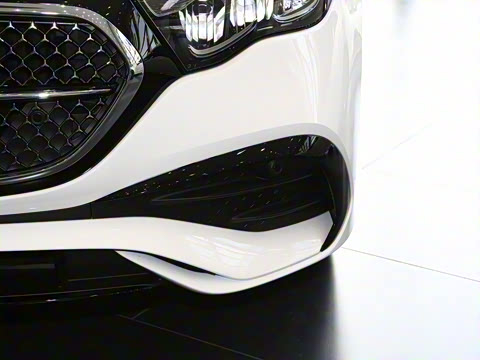 2025�� E 260 �˶���