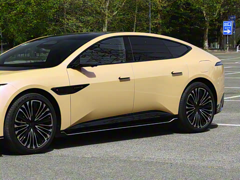 2024�� 650 ����������GT��