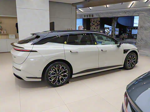 2025�� �����������Ǽݰ� 100kWh