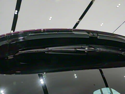 2025�� Ultra ���ܻ��°�