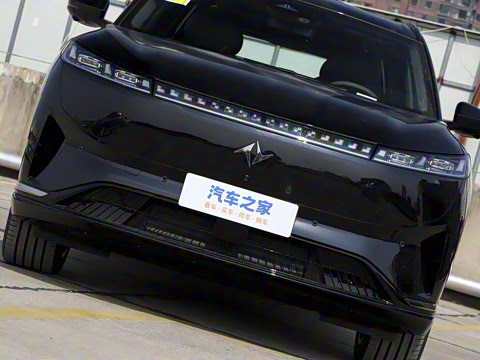 2025�� 210Ultra���̰� 6��