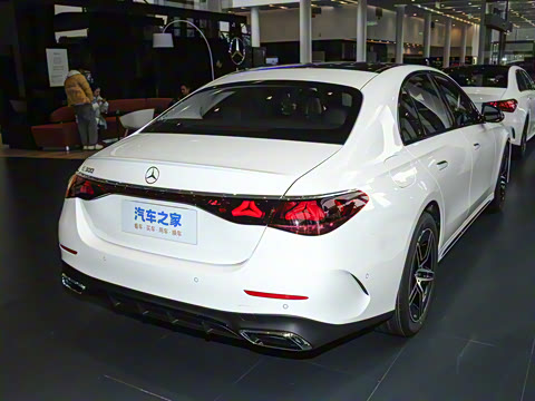 2025�� E 300 ʱ�����˶���