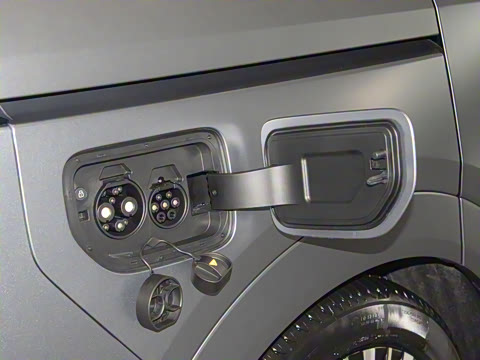 2025�� 740�������� Max