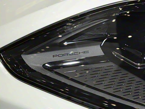 2025�� Cayenne Coup�� S E-Hybrid 3.0T