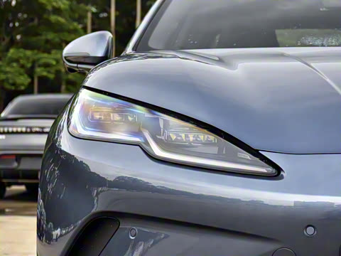 2025�� EV 470KM������