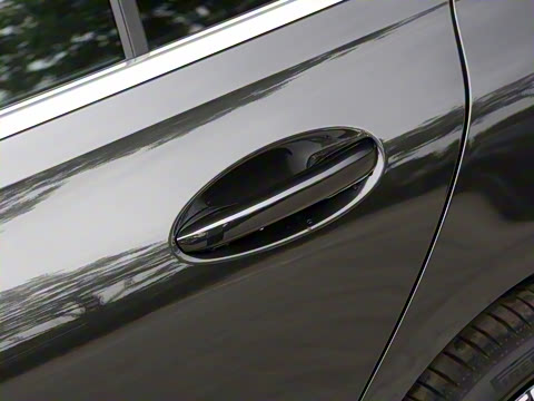 2024�� �Ŀ� C 200 L �˶���