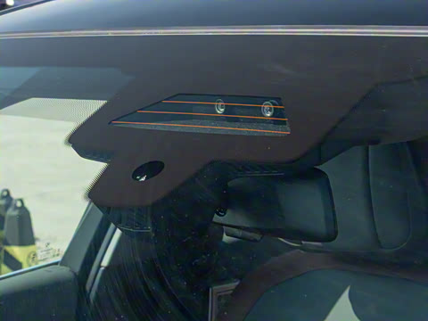 2025�� 530Li ������ M�˶���װ