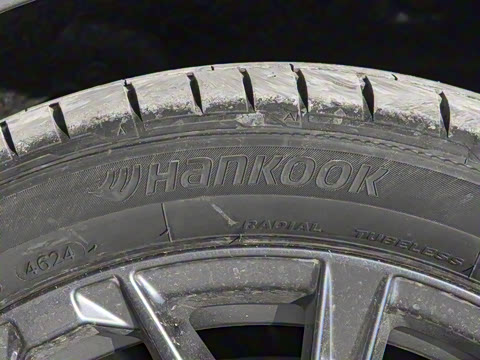 2025�� 330i M�˶���ҹ��װ