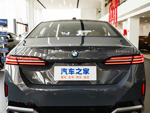 2025�� 530Li xDrive M�˶���װ