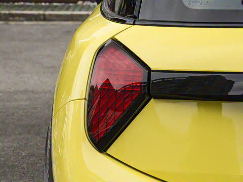 2025�� JOHN COOPER WORKS