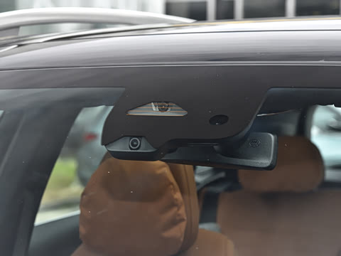 2025�� �Ŀ� GLC 300 L 4MATIC ������ 5��