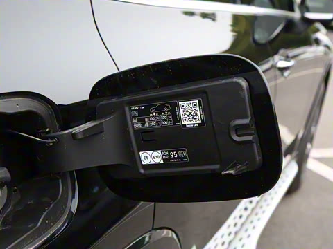 2024�� GLC 260 L 4MATIC ������ 7��