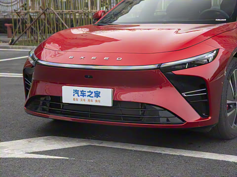 2025�� ���� Max ����������ʻ