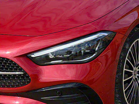 2025�� CLE 260 ���ܳ�