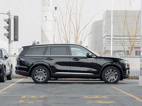 2024�� 3.0T V6 �������Ű� ����