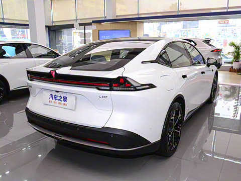 2025�� 300Max  �����Ǽ�AD PRO���̰�