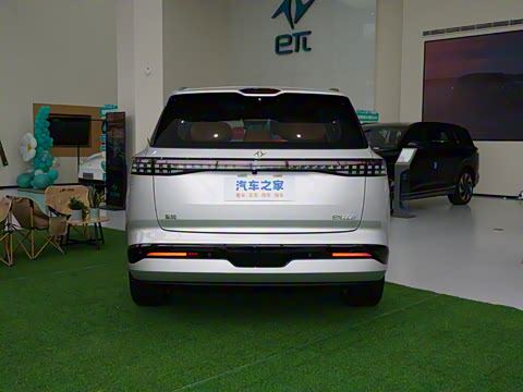 2025�� 210Ultra���Ȱ� 5��