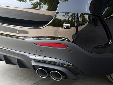 2024�� AMG GLC 43 4MATIC ����SUV