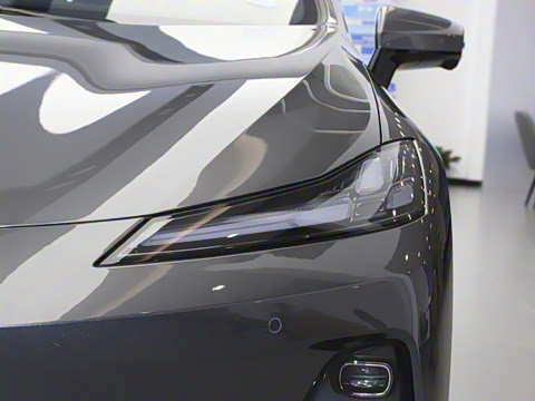 2025�� 300Ultra  �����Ǽ�AD PRO���̰�