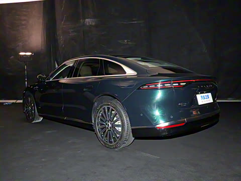 2025�� ������