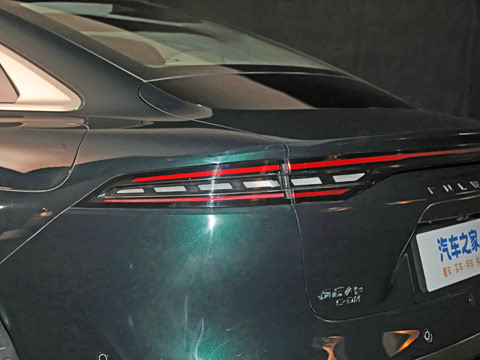 2025�� ������