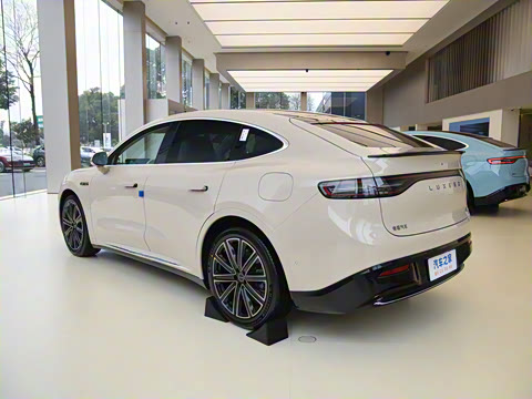 2025�� ���� 251km Max