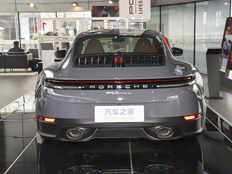 2025�� Carrera 3.0T