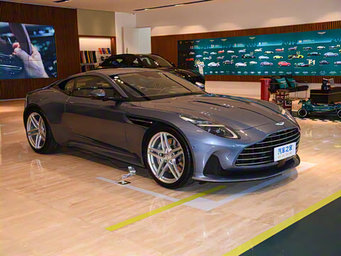 2025�� 4.0T V8 Coupe