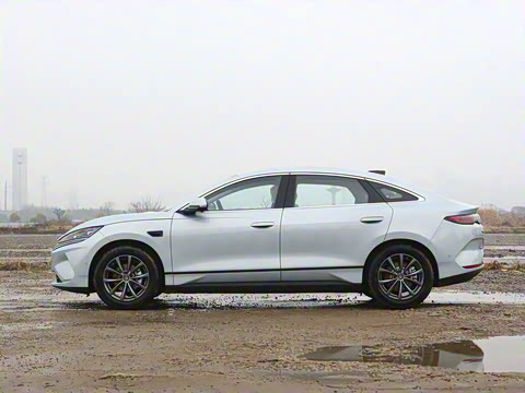 2025�� EV 470KM������