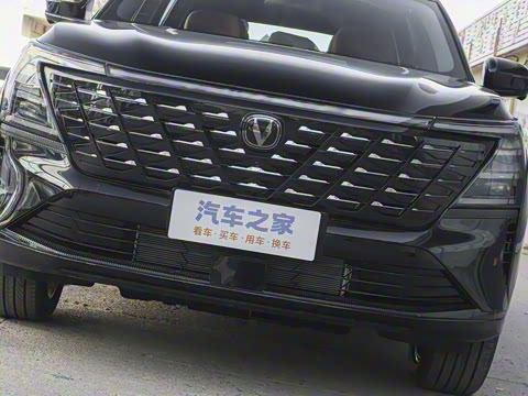 2025�� ���Ĵ� UItra 2.0T ������ �ǻ۾�����