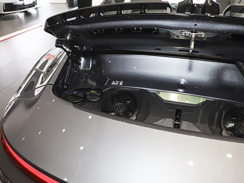 2025�� Carrera 3.0T