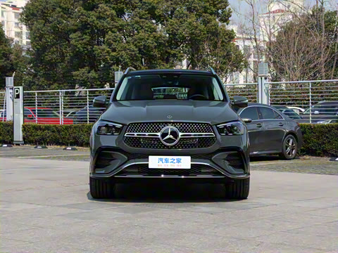 2025�� GLE 450 4MATIC ������