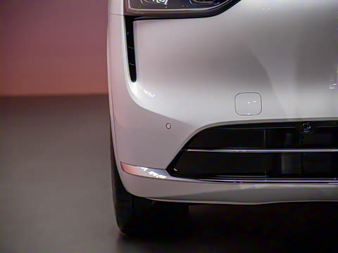 2025�� ���� Ultra�� 53.4kWh 6����