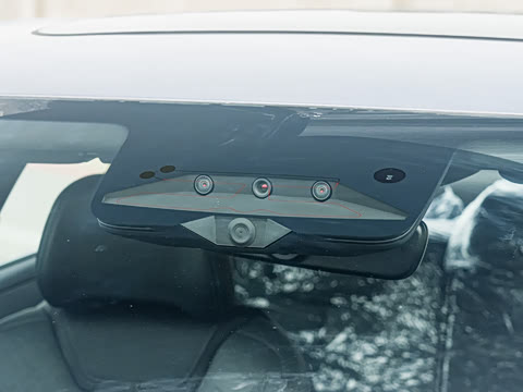 2025�� EV 545KM׿Խ��