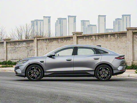 2025�� EV 545KM׿Խ��