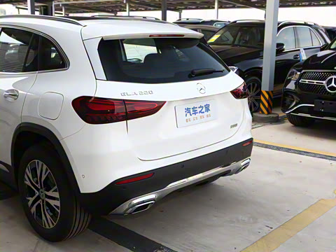 2025�� �Ŀ� GLA 220