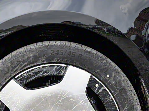 2025�� V 300 L ����������