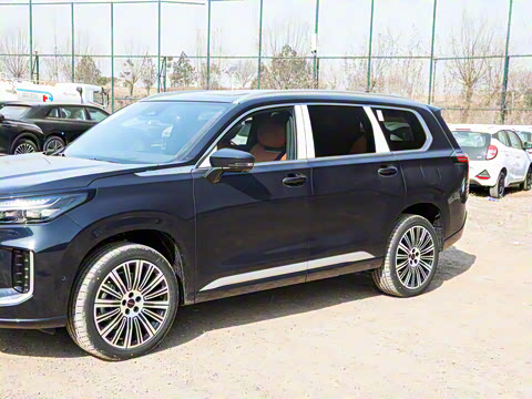 2025�� 180 ��������Ultra���� 6��