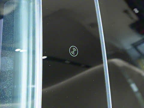 2025�� 75kWh Touring