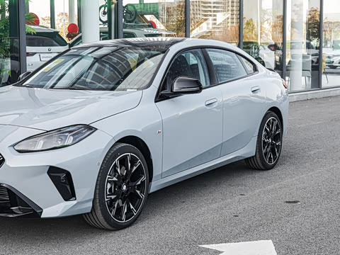 2025�� 225L M�˶���ҹ��װ