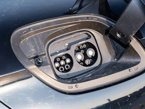 2025�� 750��ѡ��