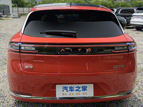 2025�� ����  Ultra ������