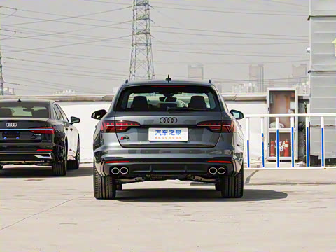 2025�� S4 Avant 3.0TFSI