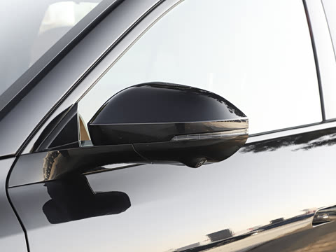 2025�� 636Max����� 5��