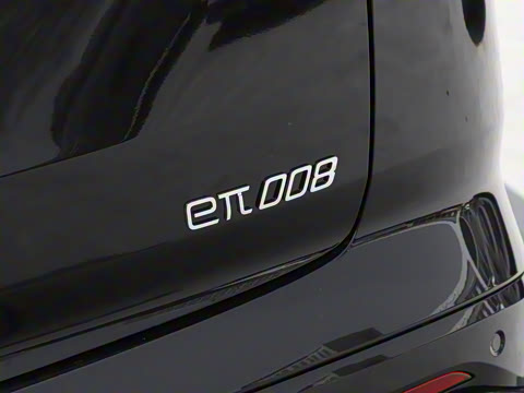 2025�� 636Max���Ȱ� 5��